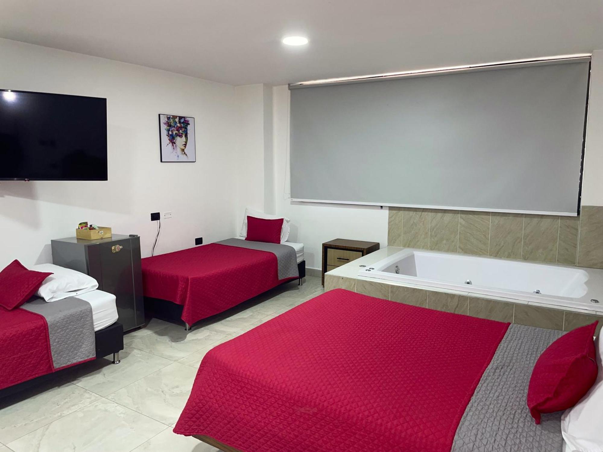 Ofix Hotel 3*