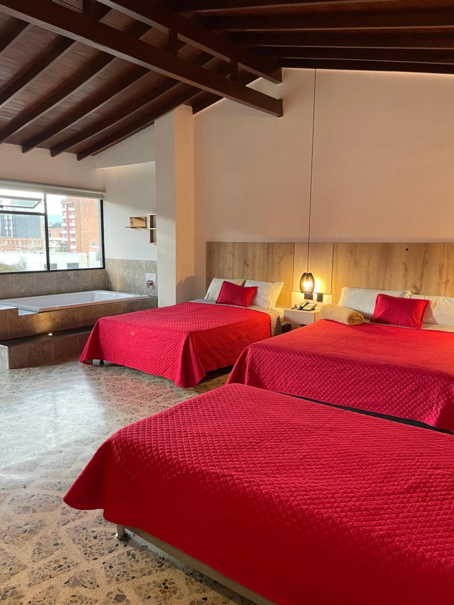Ofix Hotel 3*