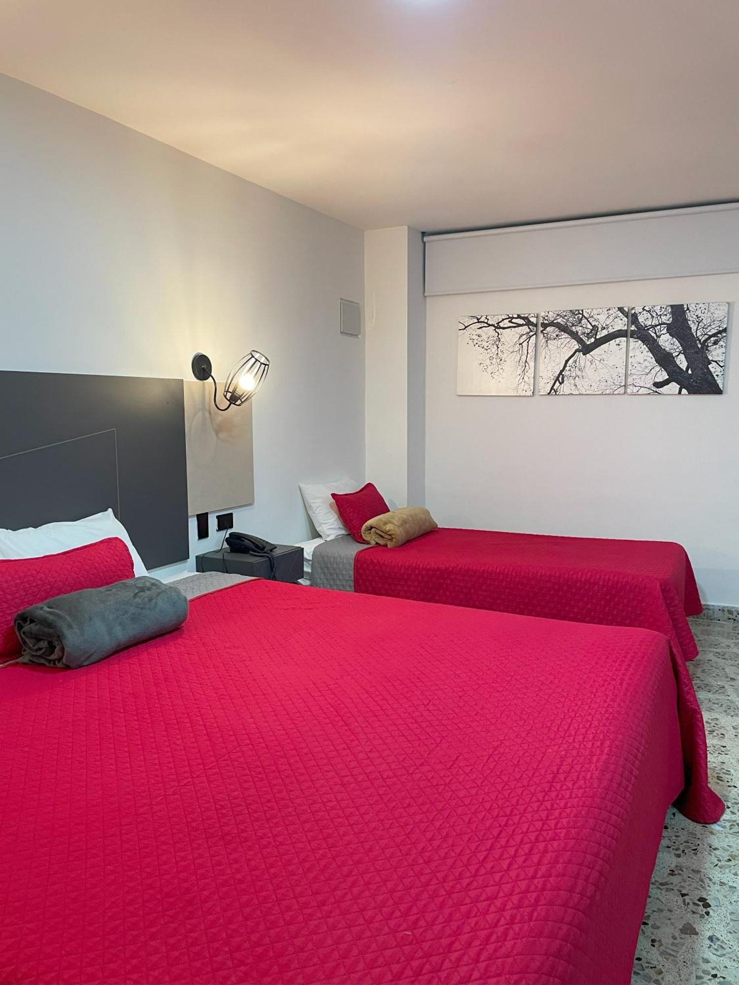 Ofix Hotel 3*