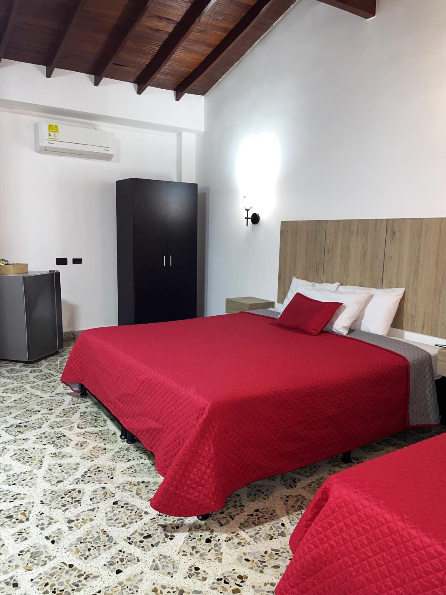 Hotel Ofix Medellín